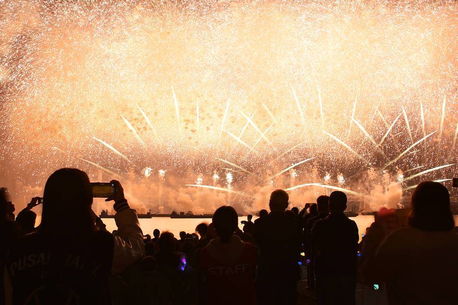 엑스포 유치 기원 불꽃축제 관람-20230406 2030부산세계박람회 유치 기원 불꽃쇼(광안리해수욕장) 08